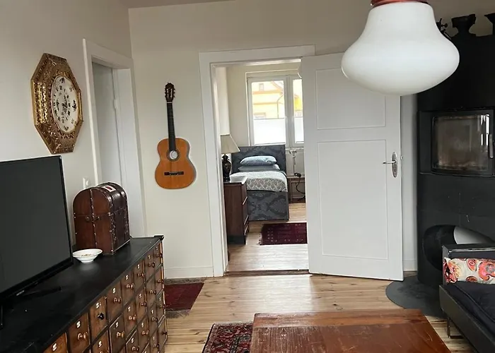 West Eg 100 Qm Apartment *